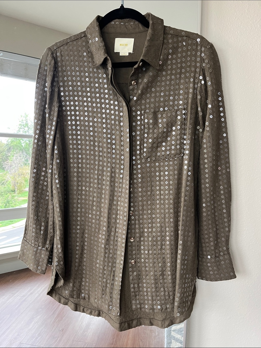 NWOT - Maeve Anthropologie Arwa olive green button-down shirt